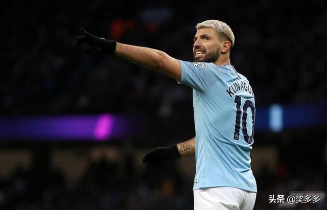  英超，曼城三球完胜阿森纳暂登榜首  